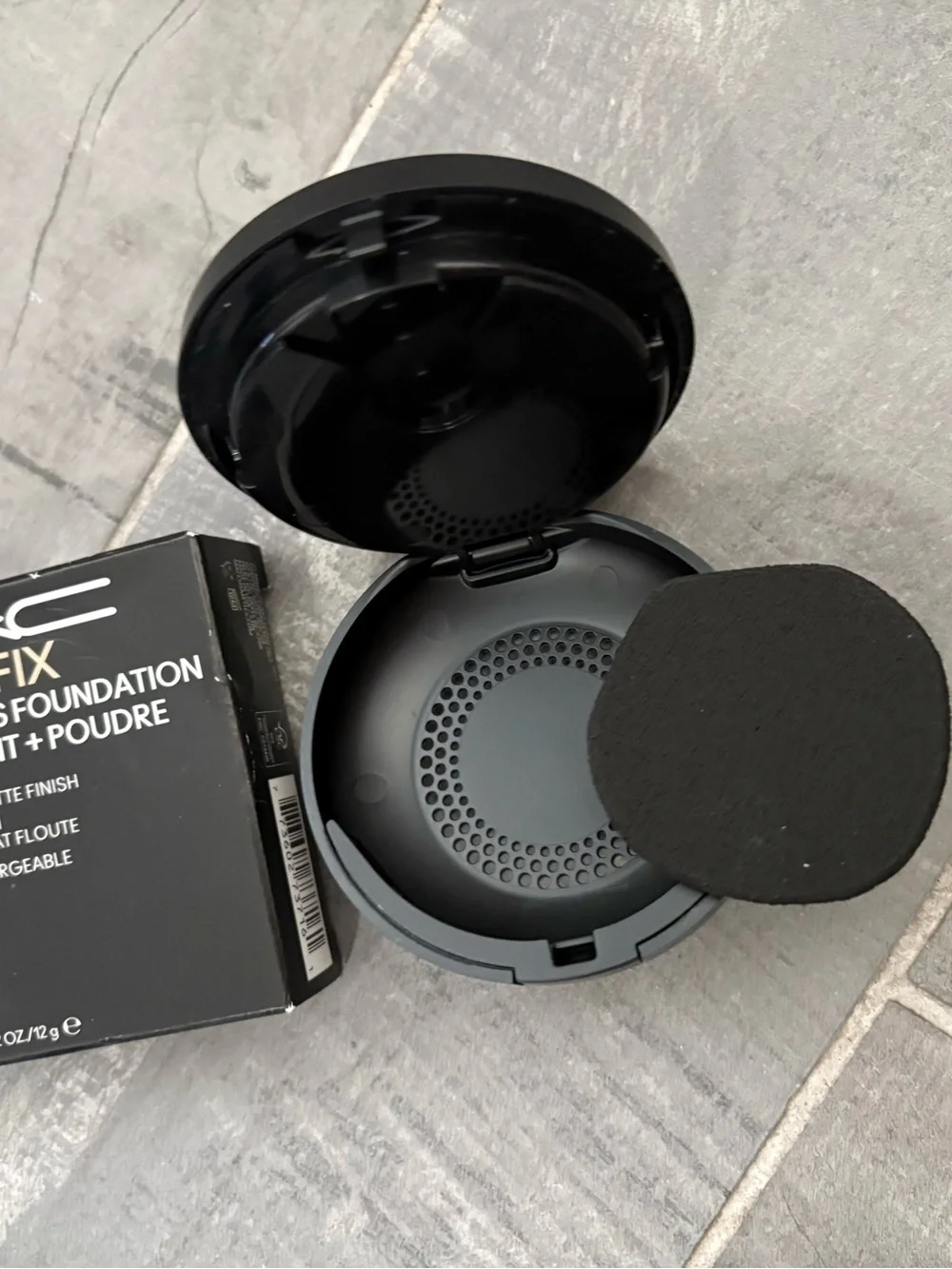 MAC Studio Fix Powder Plus Foundation shade NW13